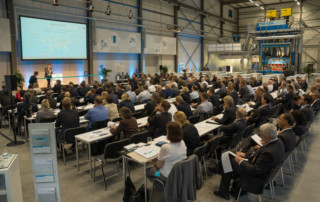 FSK besucht neues Hennecke Technikum