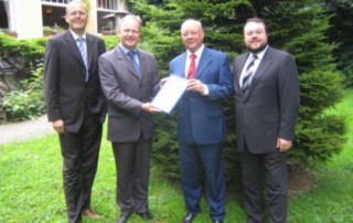 Odenwald-Chemie GmbH – Geschäftsführer Werner Lipponer nach 42 Jahren in Ruhestand verabschiedet